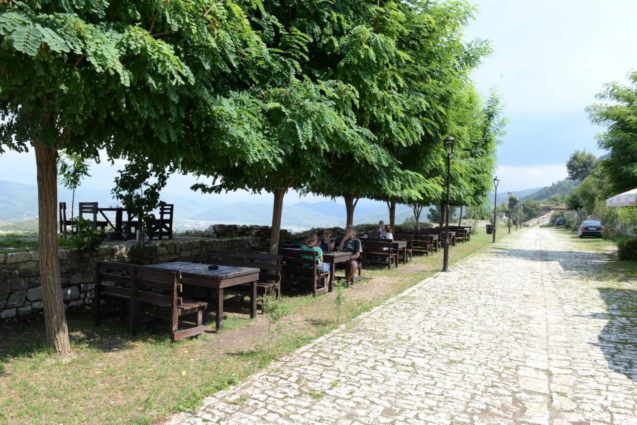 Guest house Iljesa *